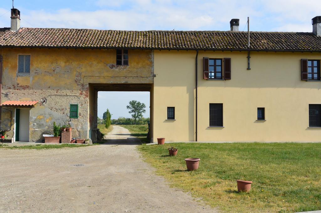 Agriturismo Cascina Mora Pavía Exterior foto